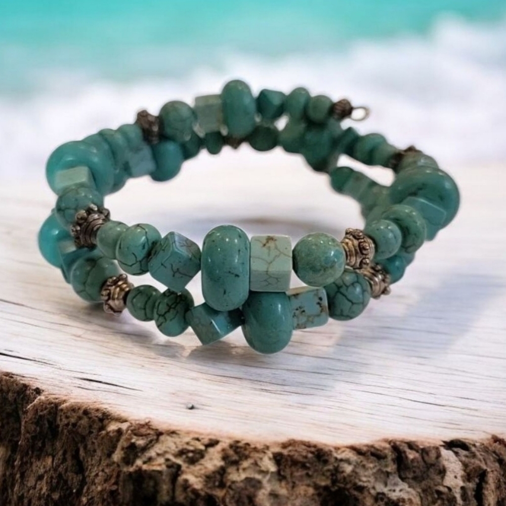 Turquoise Howlite Natural Stone Beaded Memory Wire Coil Bracelet